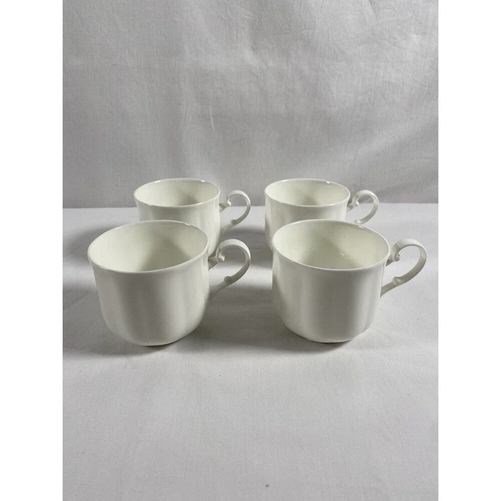 Lot of 4 Mikasa Bone Chine Cameo White Teacup Tea Cup Coffee Cup A7000
